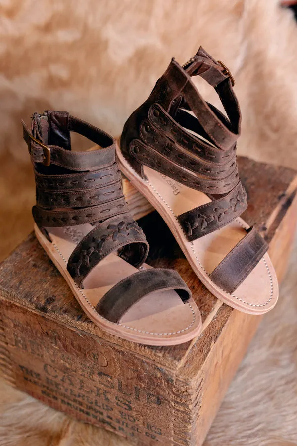 Horizon Lines Gladiator Sandals ✙ON SALE NOW✙